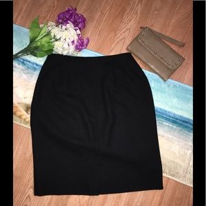 Women’s black wool Career skirt